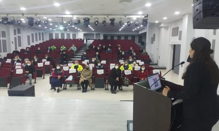Belediye personeline uyuşturucu ile mücadale anlatıldı