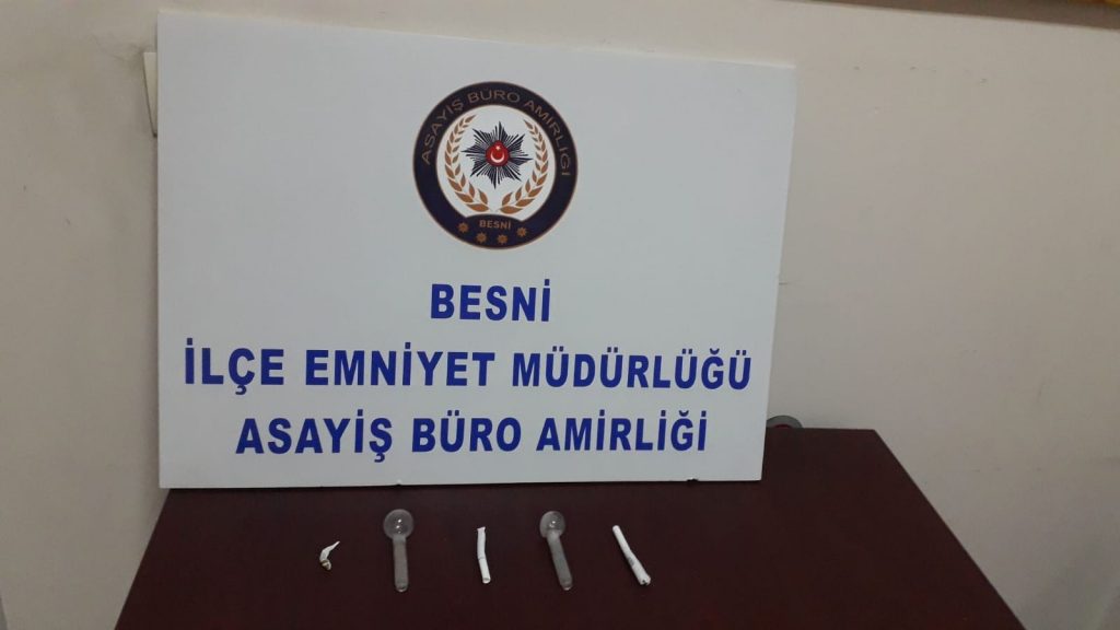 Şüpheli şahıslarda uyuşturucu ele geçirildi