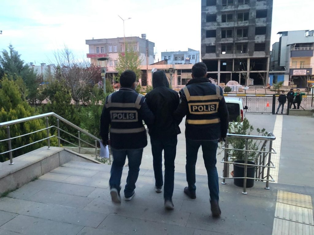 Kahta’da hırsızlık zanlısı tutuklandı
