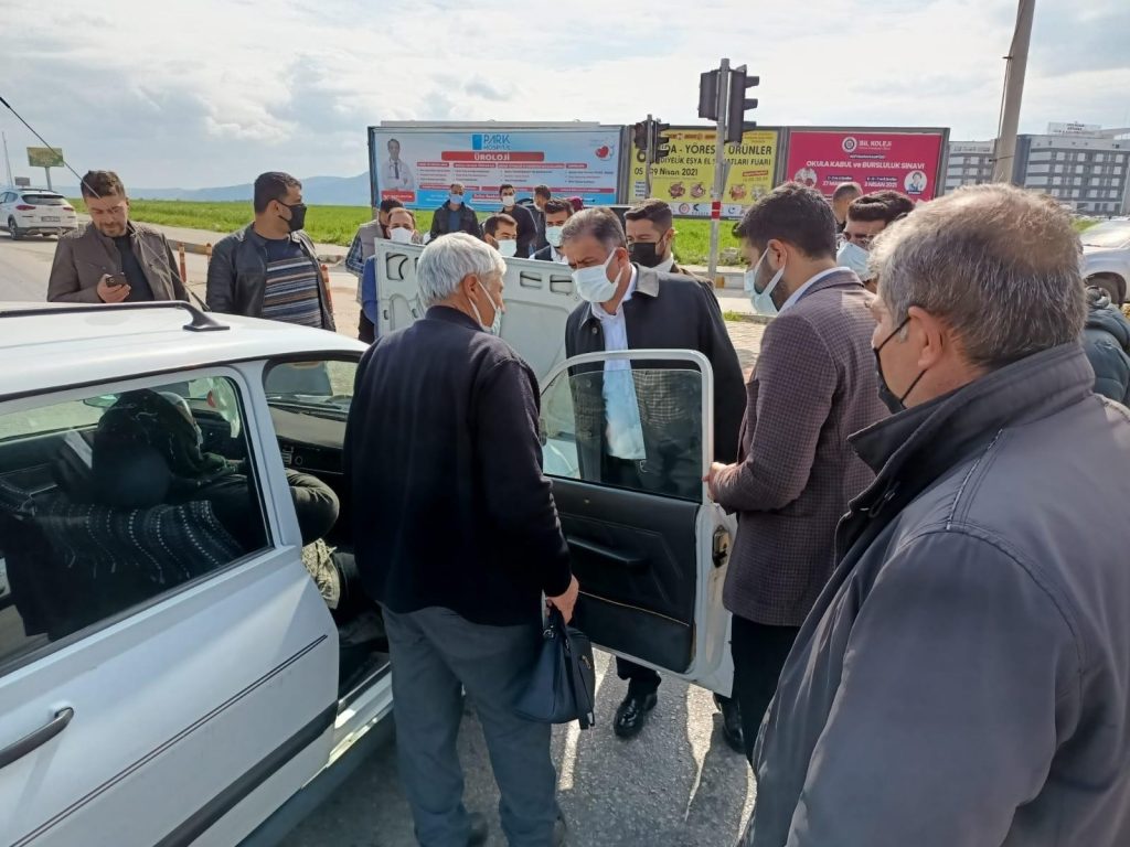Milletvekili Fırat,  kazazedelerle ilgilendi