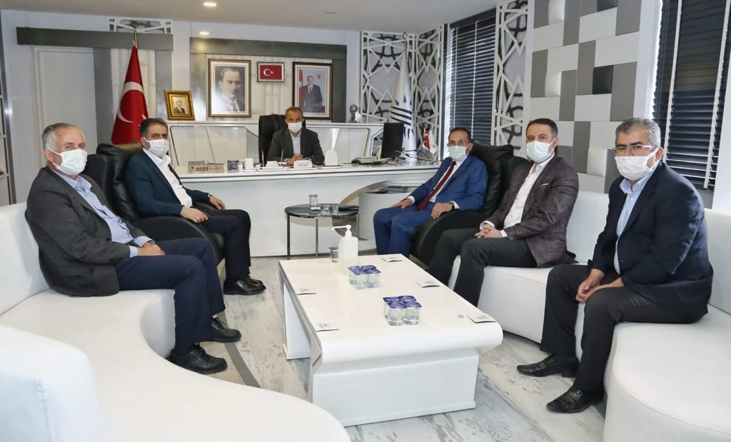 Milletvekili Fırat, Kılınç ile bir araya geldi