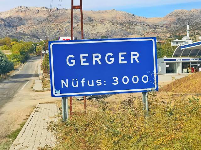 GERGER NÜFUS KAYBEDİYOR: 70 YILLIK İLÇE KÖY STATÜSÜNE Mİ GERİ DÖNÜYOR?
